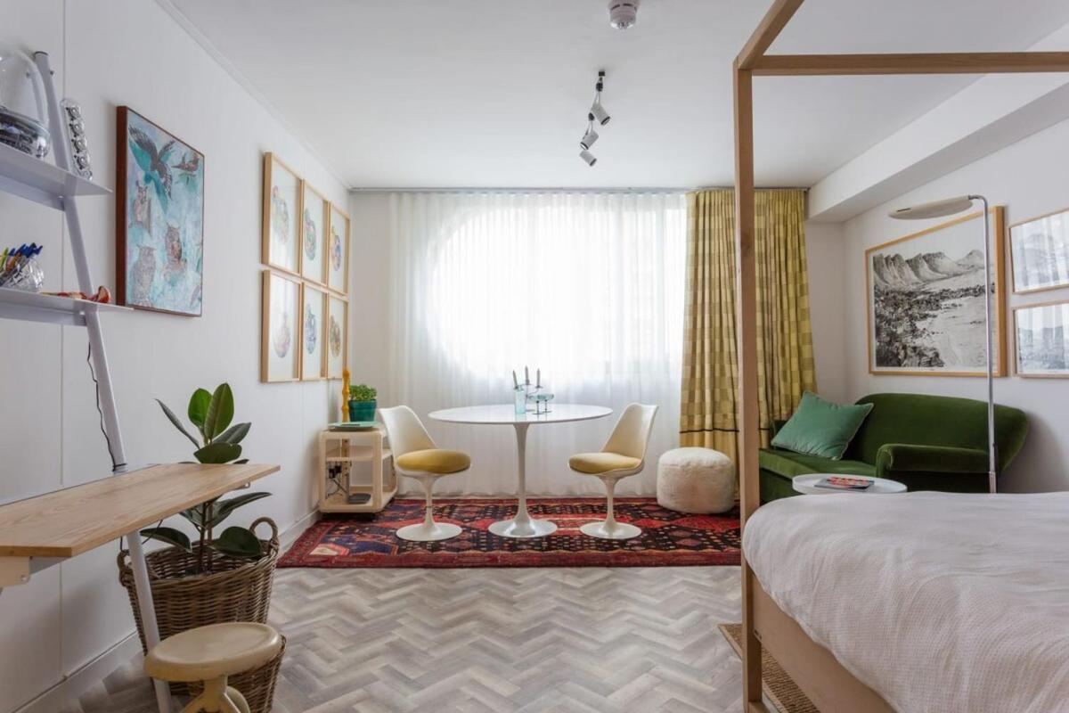 Mid Century Modern Central Upper City เคปทาวน์ ภายนอก รูปภาพ